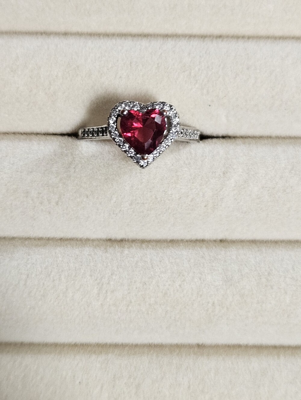 🌟HOST PICK🌟 Radiant Heart Red Gemstone Ring About Size 6 3/4.